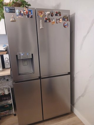Nevera Americana Hisense con dispensador, 1 año.