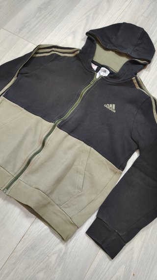 Sudadera Adidas con cremallera