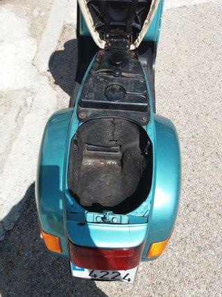 Vespa Cosa 200 verde