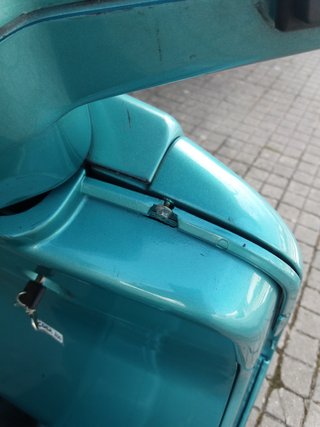 Vespa Cosa 200 verde