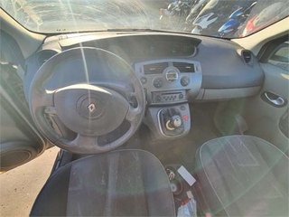 Despiece Renault Scenic 1.9 Diesel 2003