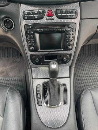 Mercedes-Benz  CLK 2004