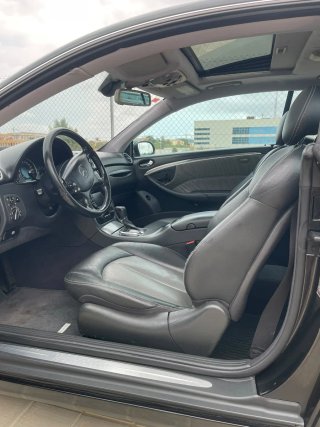 Mercedes-Benz  CLK 2004