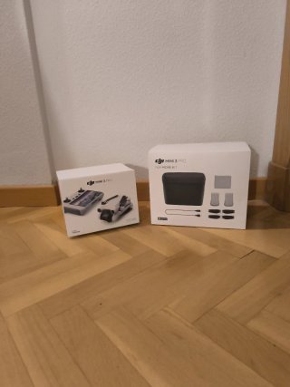 Dron DJI Mini 3 Pro + Fly More Kit