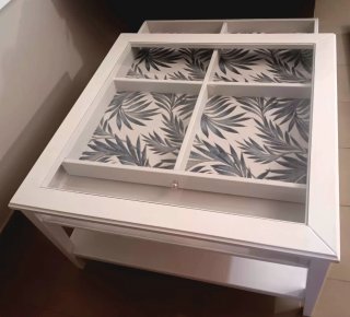 Mesa de centro, modelo Ikea Liatorp.