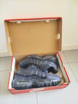 Nike Air Max 95 Essential "Triple Black" - Taglia