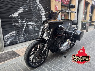 Harley Davidson Sport Glide Negra