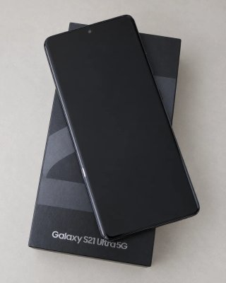 Samsung Galaxy S21 Ultra 5G 128GB Negro + Caja