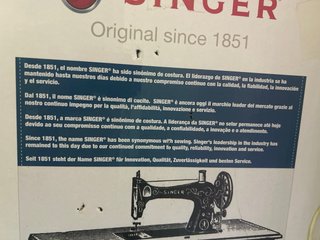 Máquina de coser Singer