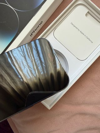 iPhone 14 Pro Viola
