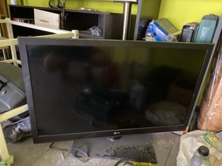 TV LG 48 Negra