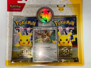 Pack Pokémon 30 Aniversario Eevee + Moneda
