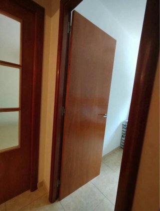 Puertas interiores madera maciza