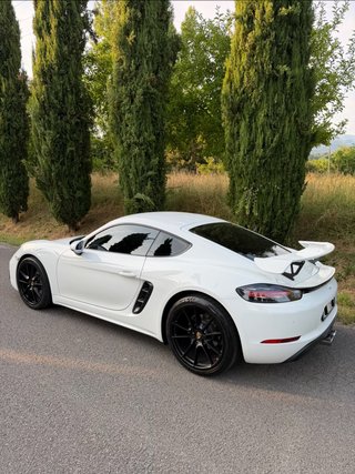 PORSCHE 718 CAYMAN 2.0 300CV PDK