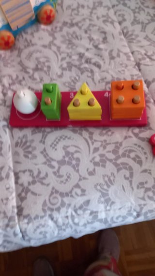 Juguetes educativos de madera