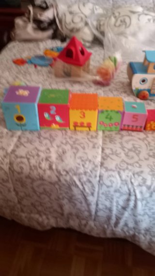 Juguetes educativos de madera