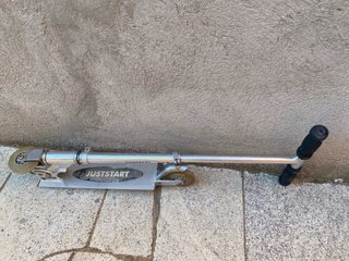 Patinete aluminio plegable 2 ruedas