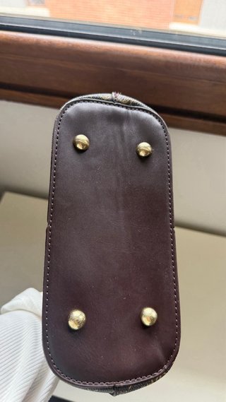 Bolso Guess Marrón Monogram
