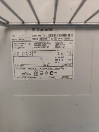 Nevera Trivalente Dometic RM 7655L (150L)