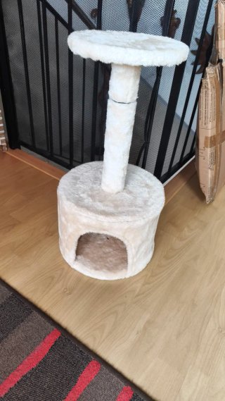 Rascador para gatos de felpa