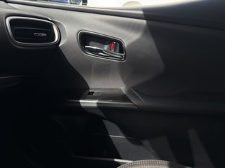 Toyota Prius Plug-In 125PH Advance
