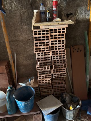 Herramientas y aperos de construcción