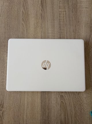 Ordenador portátil HP blanco