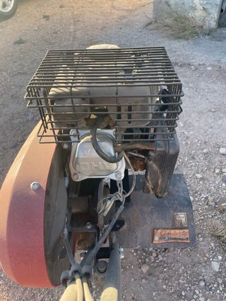 Máquina de labrar motor gasolina