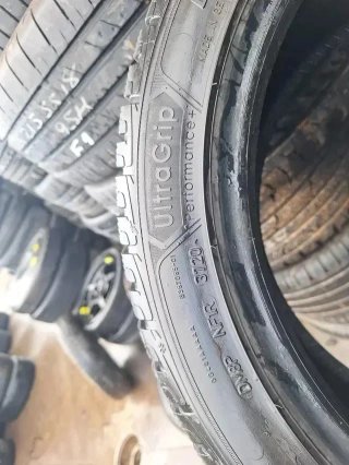 235 45 R17 97V M+S Bridgestone - 1 neumático +90%