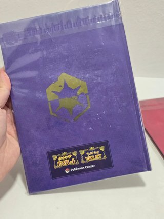 Pokemon escarlata y púrpura libro de arte