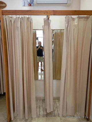 Tende beige già pronte