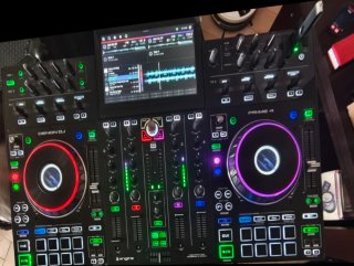 Denon DJ Prime 4 Controlador DJ