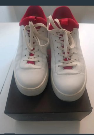 Zapatillas Levi's Blancas y Rojas