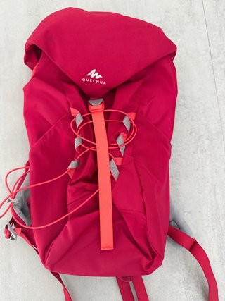 Mochila Quechua Roja Montaña