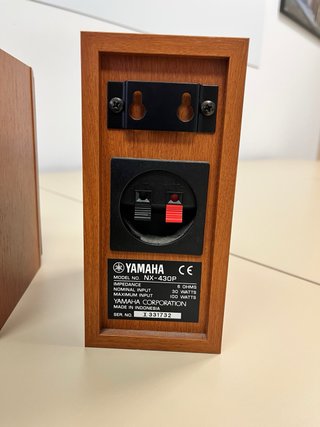 5 Altavoces pasivos Yamaha NX-430P cine en casa.