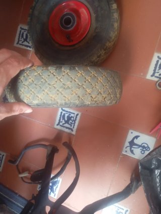 Rueda de carretilla 3.00-4