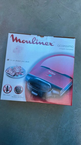 Moulinex Accessimo SM180811 Sandwichera 650W