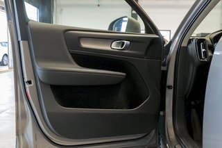 Volvo XC40   2.0 D3 Momentum Auto