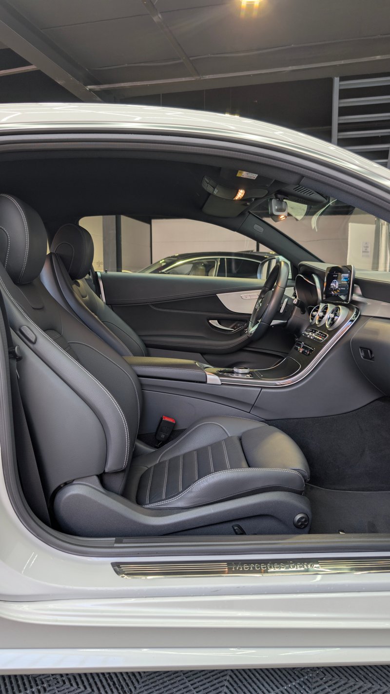 Mercedes-Benz Clase C 2023, foto 21