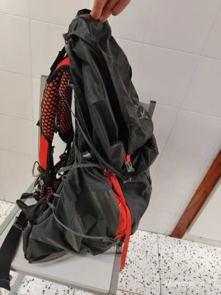 Mochila Osprey Exos 58L