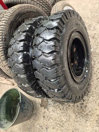 RUEDAS DE TORITOS 700. 12