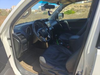 Toyota Land Cruiser 150 2010
