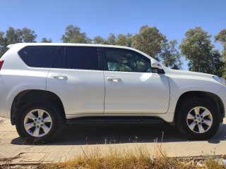 Toyota Land Cruiser 150 2010