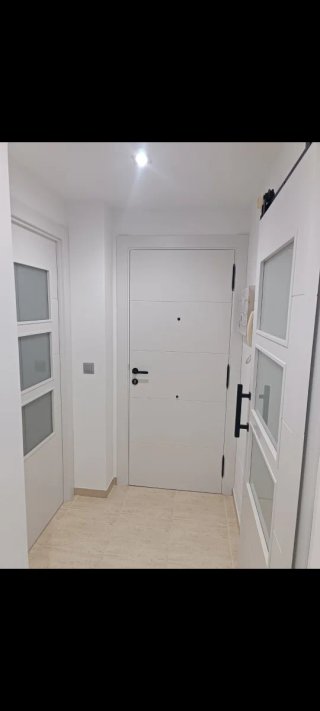 Colocación de puertas. Preguntar sin compromiso.