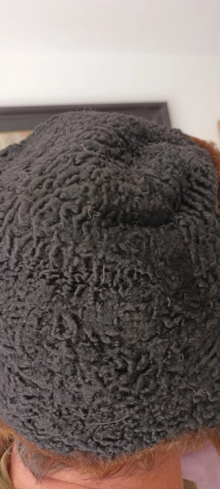 Gorro de piel  negro y marrón MODELO TIPO RUSIA