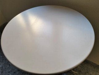 Mesa auxiliar redonda IKEA