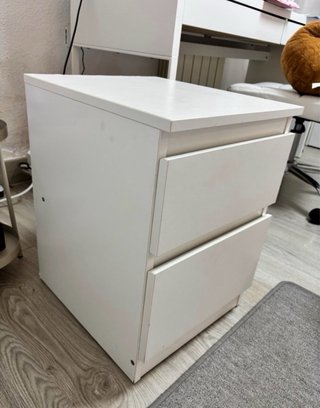 Mesita auxiliar IKEA KULLEN blanca
