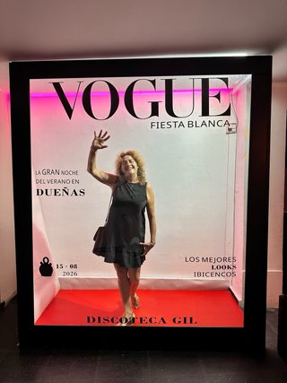 Photocall estilo VOGUE para eventos y bodas