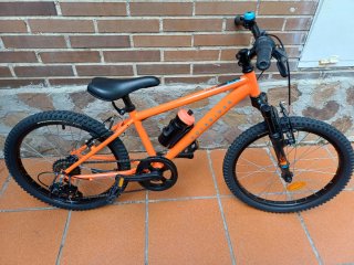 Bicicleta infantil Rockrider 20 naranja