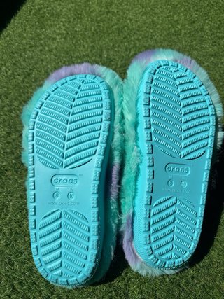 Crocs Sully Monsters Inc. Peluche Talla